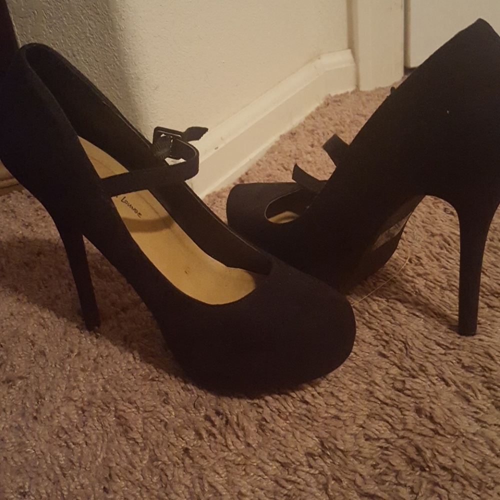 Black heels